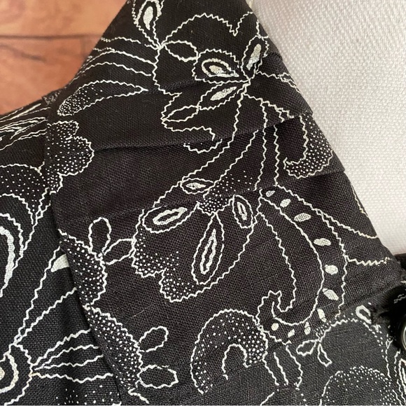 Kim Rogers Linen Jacket - Picture 8 of 11